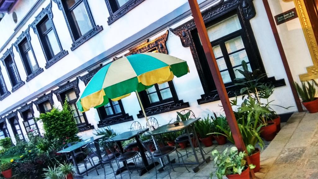 Hotel Heranya Katmandu Dış mekan fotoğraf