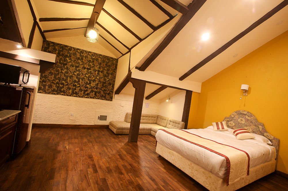 Hotel Heranya Katmandu Dış mekan fotoğraf