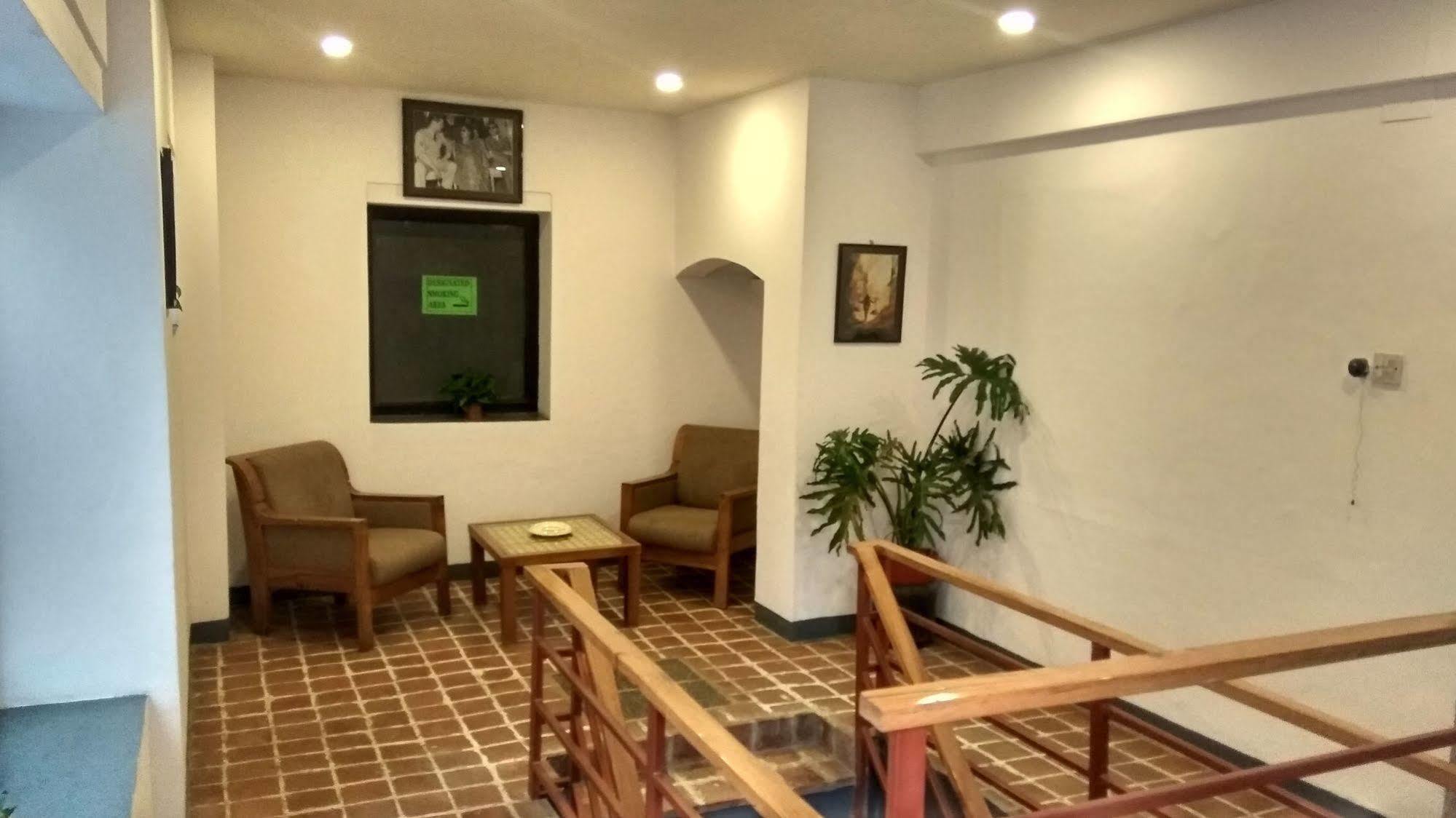 Hotel Heranya Katmandu Dış mekan fotoğraf